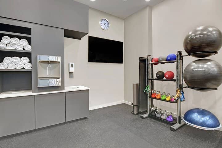 Health and Fitness 24 of 40